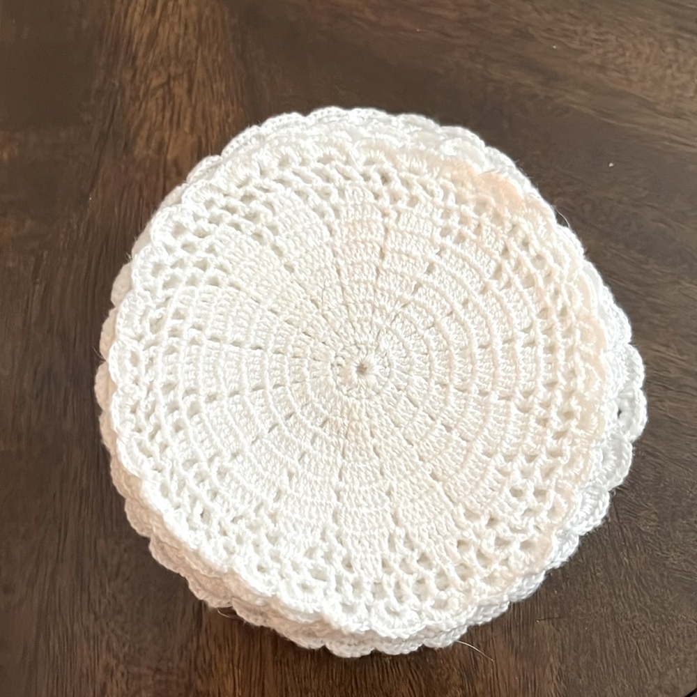 VINTAGE CROCHET COASTERS SET OF 8